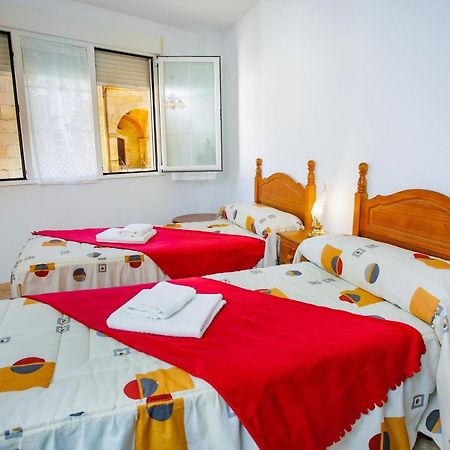 El Hogar Del Herrero Ahigal de los Aceiteros 外观 照片