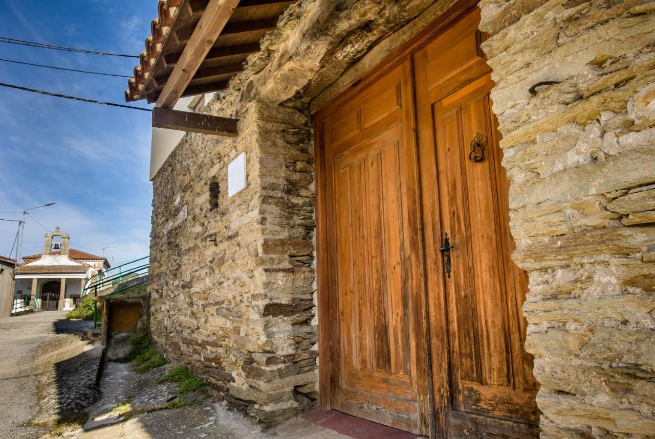 El Hogar Del Herrero Ahigal de los Aceiteros 外观 照片